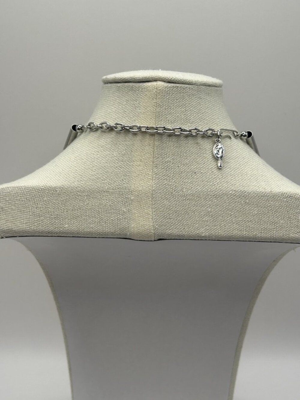 Sarah Coventry Silver Tone Necklace Purple Beads Vintage Mod Style Adjustable - Picture 6 of 9